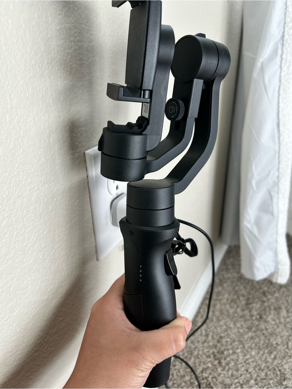 iSteadyMobile Foldable Smartphone Gimbal - Black - Picture 4 of 12